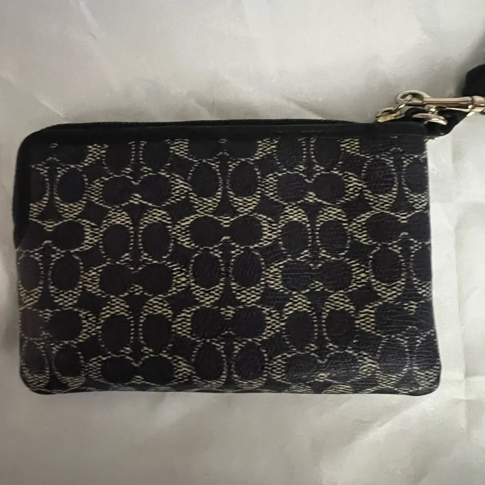 Coach Purple Signature Jacquard Wristlet